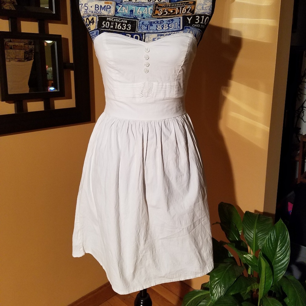 BEBOP WHITE SLEEVELESS SUNDRESS - Picture 1 of 8